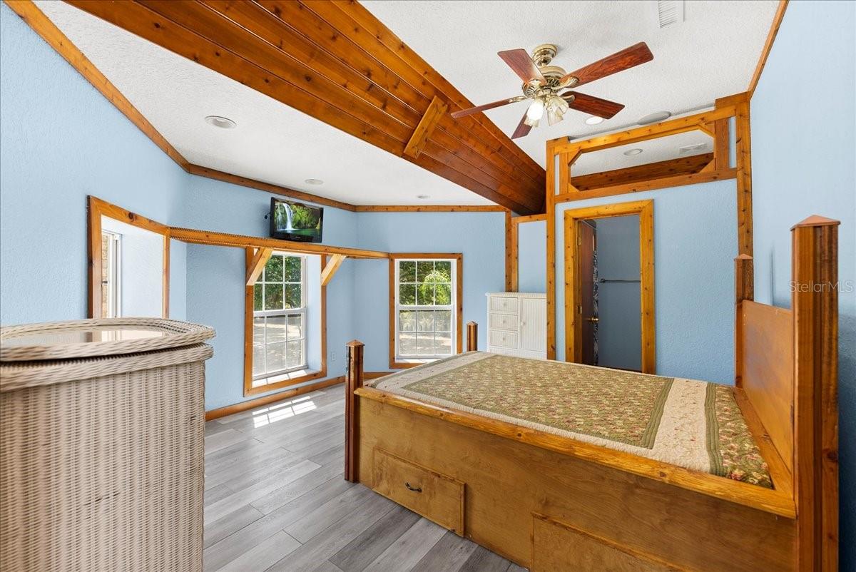 Image 32 of 62 For 6140 County Road 315c