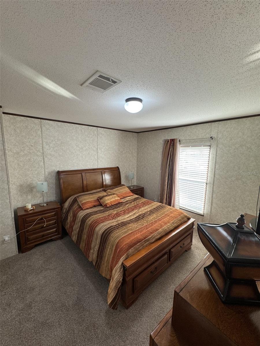 Image 13 of 52 For 1111 Avenue G