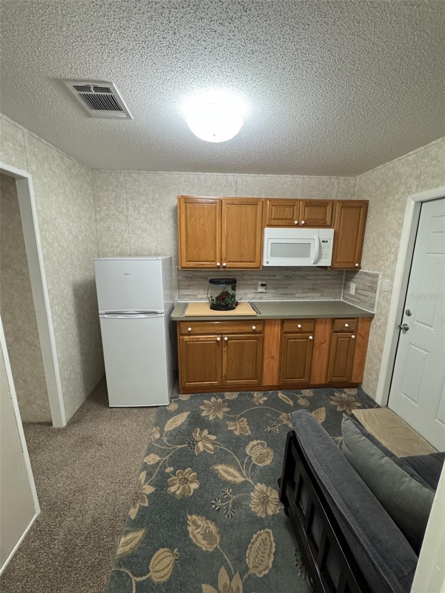 Image 23 of 52 For 1111 Avenue G