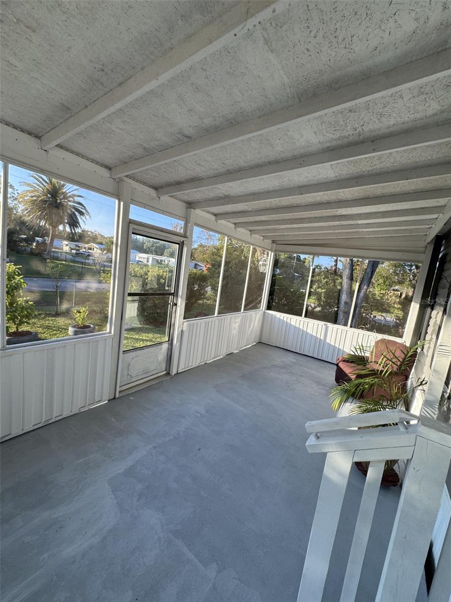 Image 27 of 52 For 1111 Avenue G