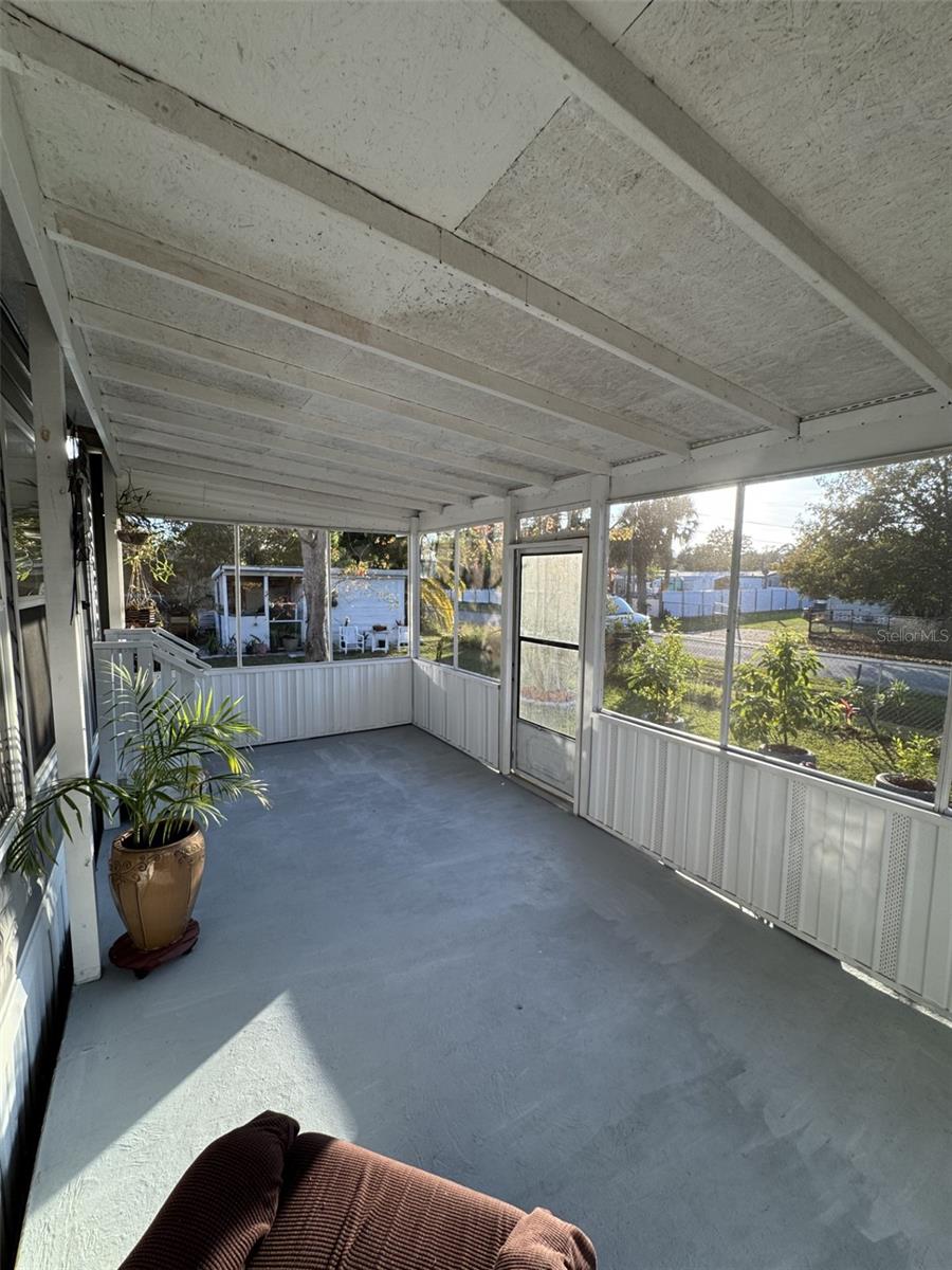 Image 28 of 52 For 1111 Avenue G