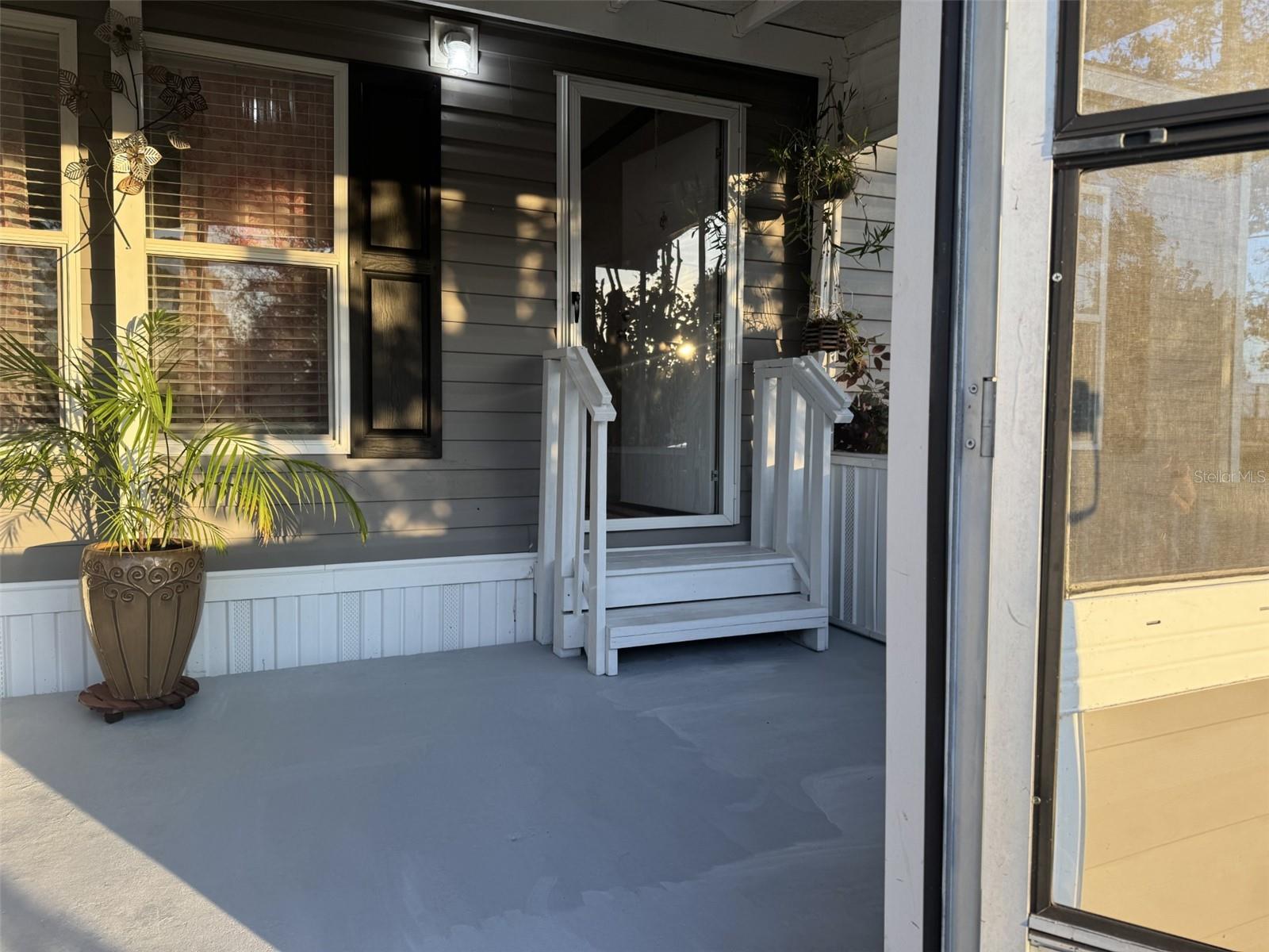 Image 3 of 52 For 1111 Avenue G