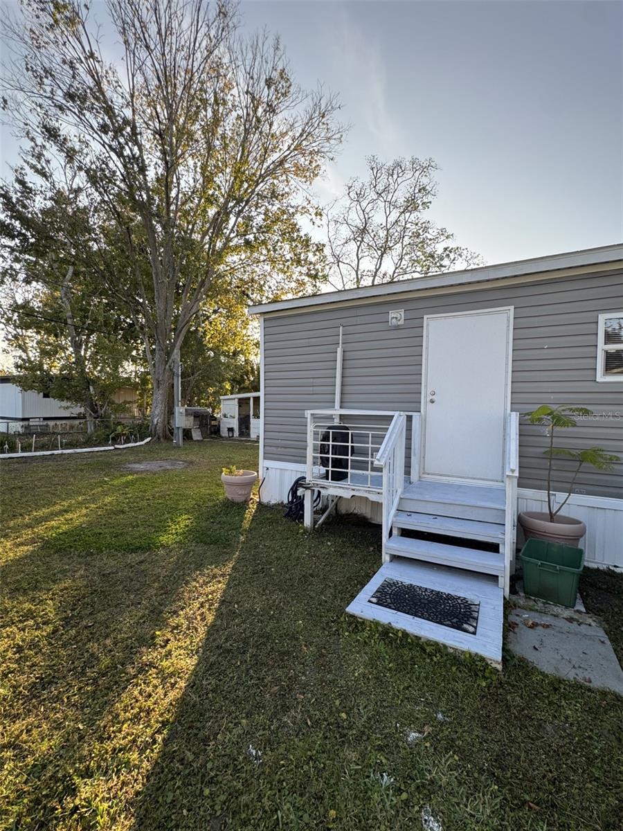 Image 37 of 52 For 1111 Avenue G