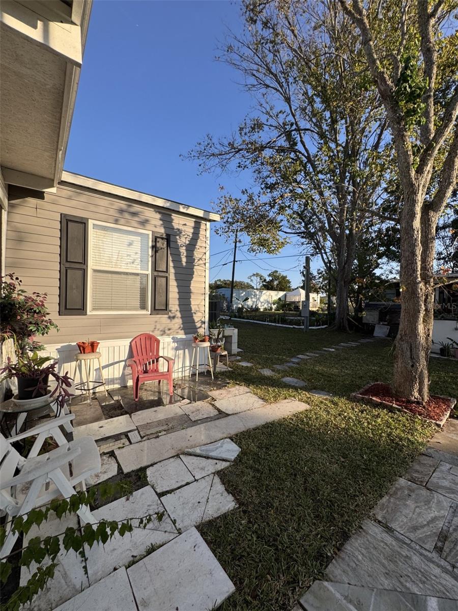 Image 41 of 52 For 1111 Avenue G