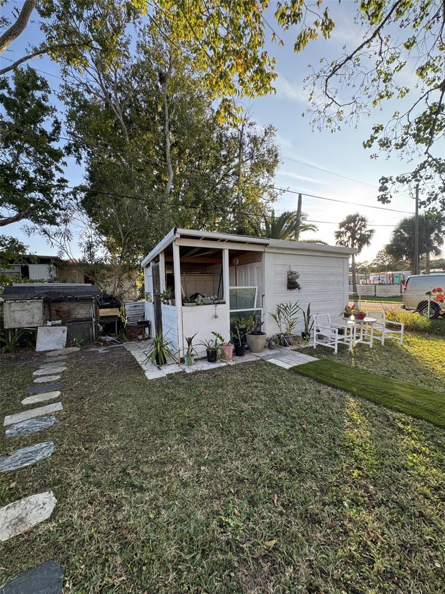 Image 43 of 52 For 1111 Avenue G