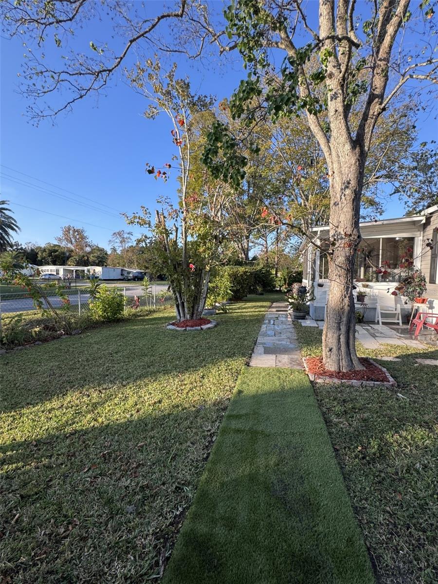 Image 47 of 52 For 1111 Avenue G