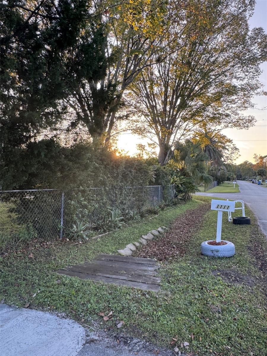 Image 49 of 52 For 1111 Avenue G