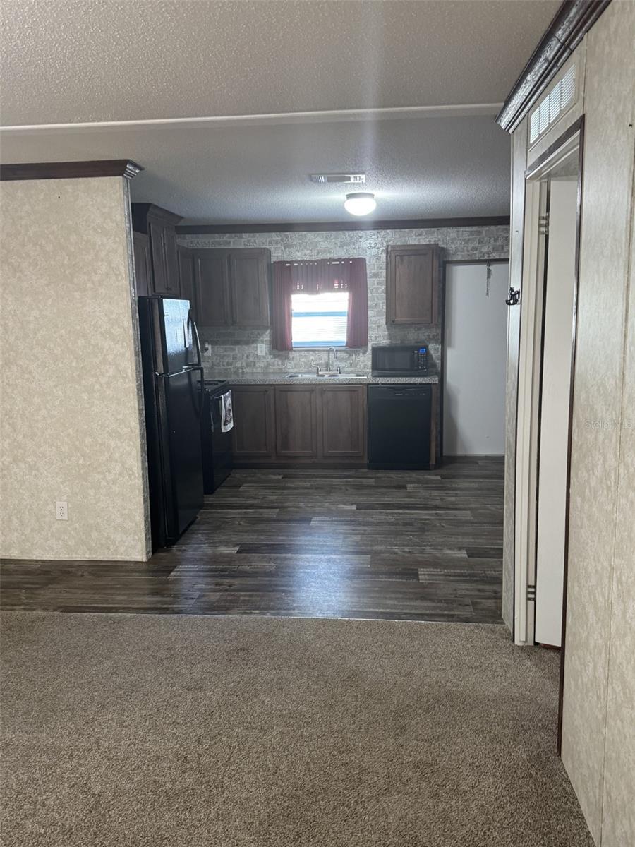 Image 5 of 52 For 1111 Avenue G