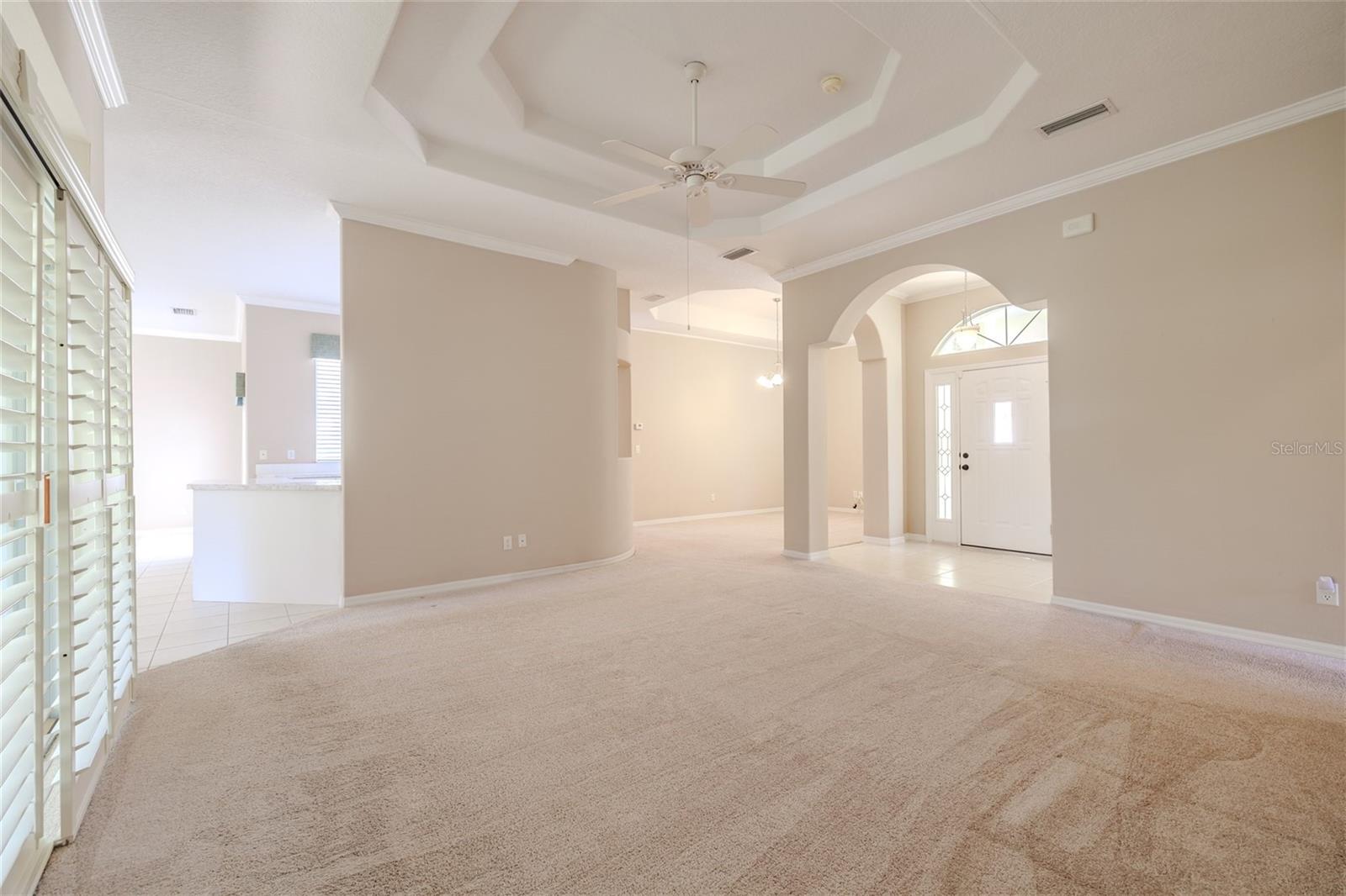 Image 8 of 34 For 14 Ibis Court N