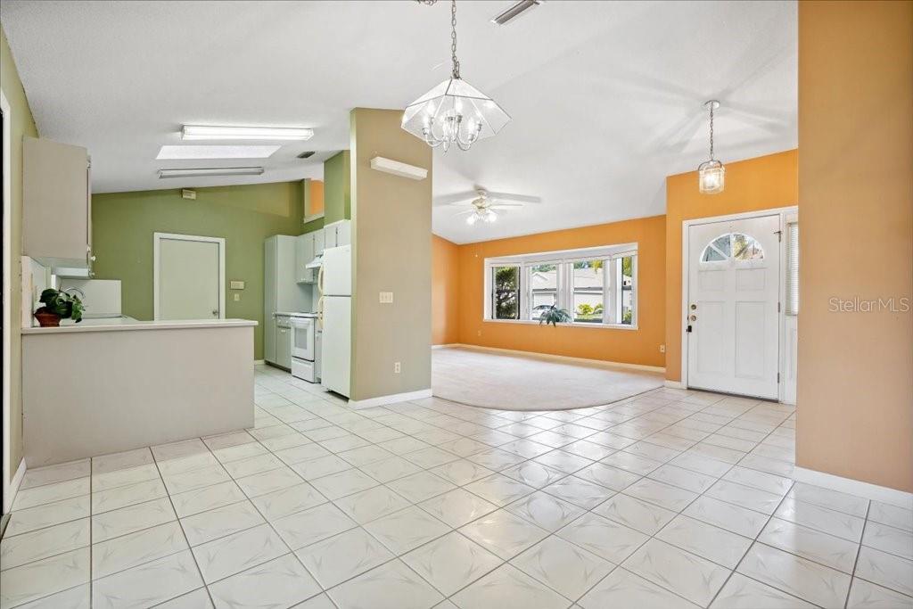 Image 14 of 27 For 20 Forsythe Lane