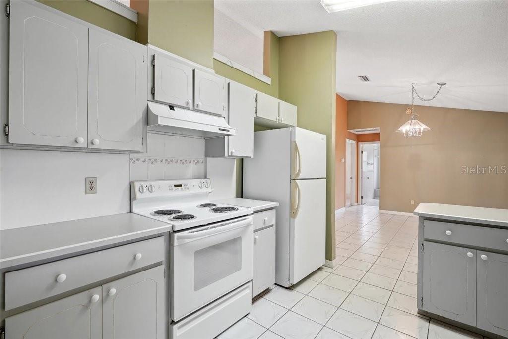 Image 17 of 27 For 20 Forsythe Lane