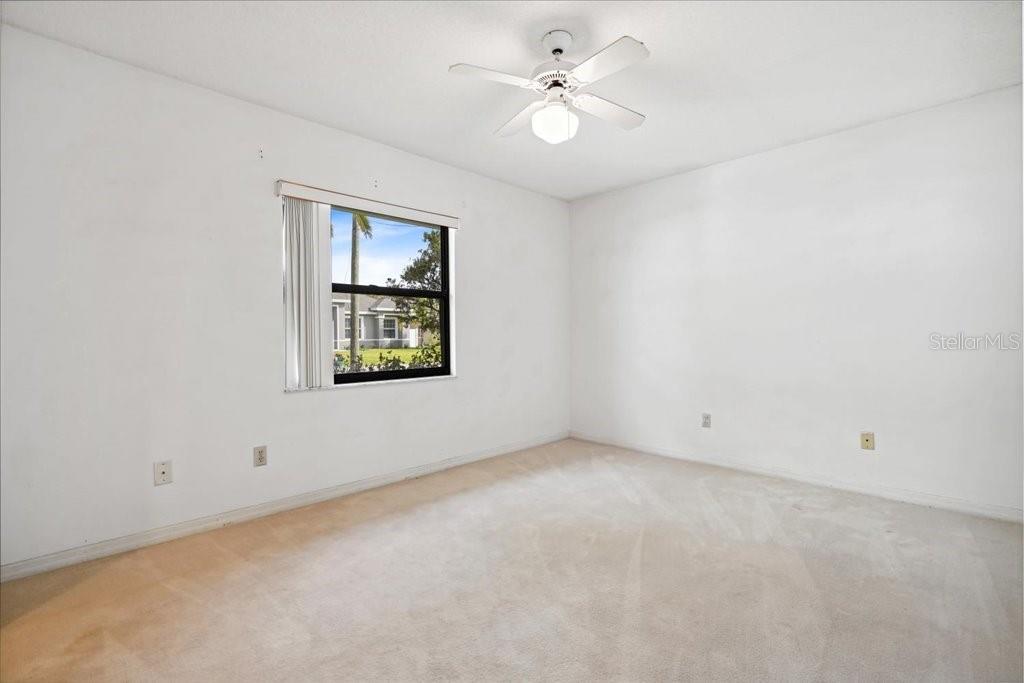 Image 22 of 27 For 20 Forsythe Lane