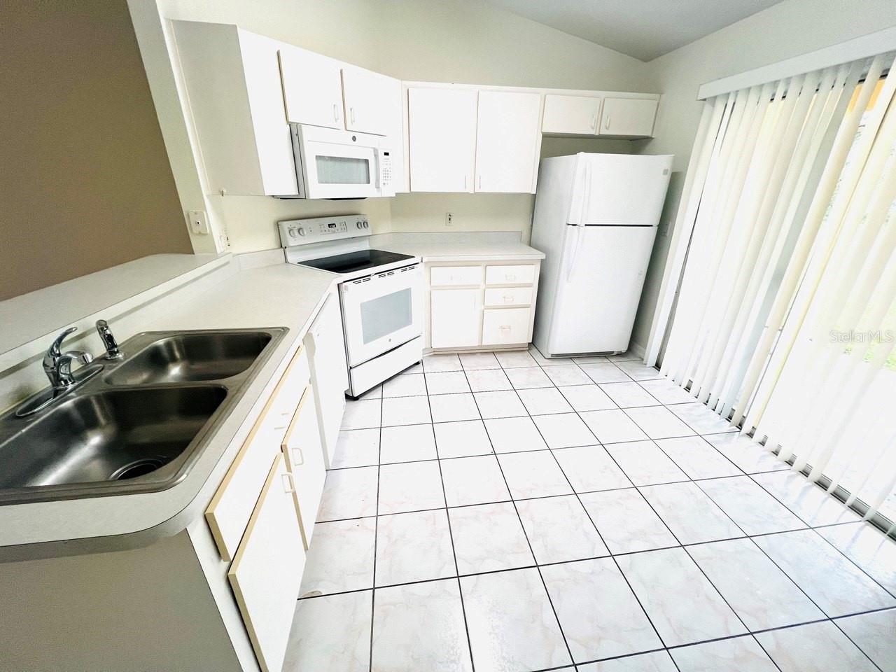 Image 2 of 11 For 15 Bunker Knolls Lane B