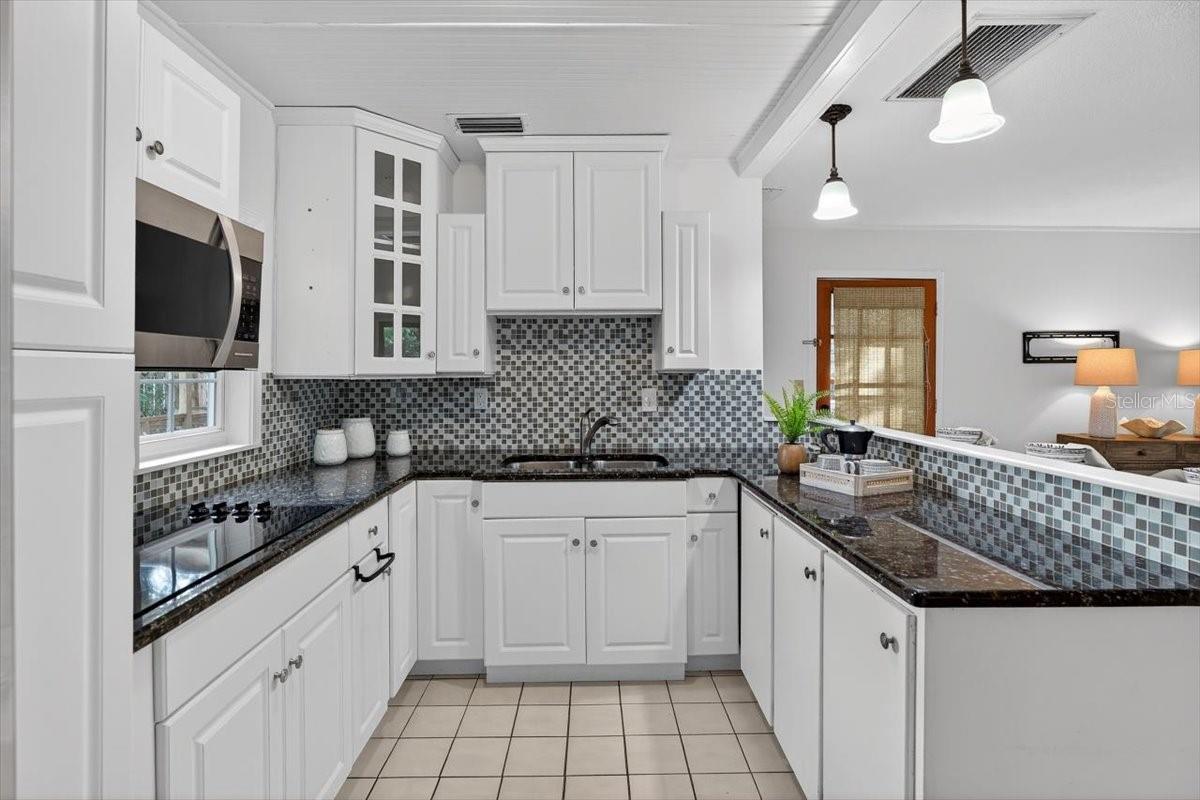 Image 43 of 65 For 6 Manatee Court