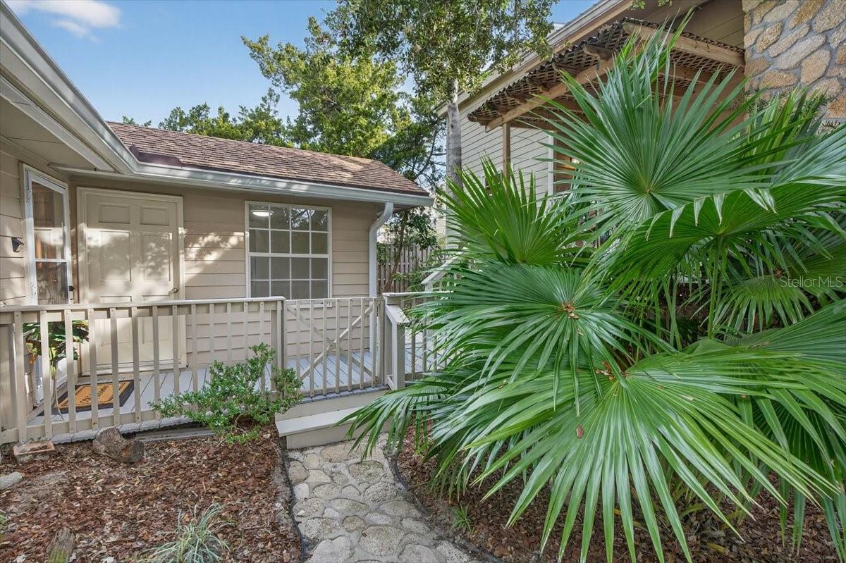 Image 50 of 65 For 6 Manatee Court