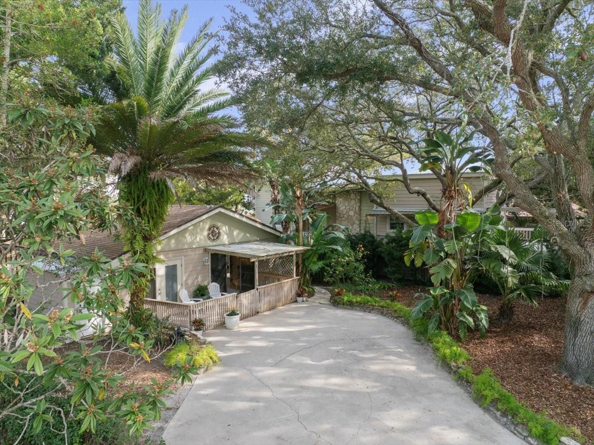 Image 56 of 65 For 6 Manatee Court