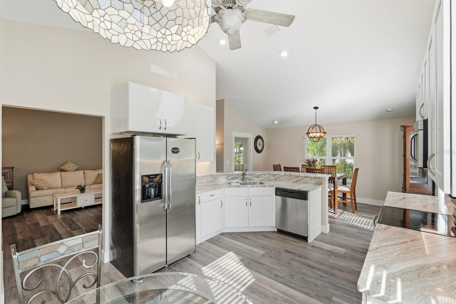 Image 18 of 41 For 314 Citrus Open Drive