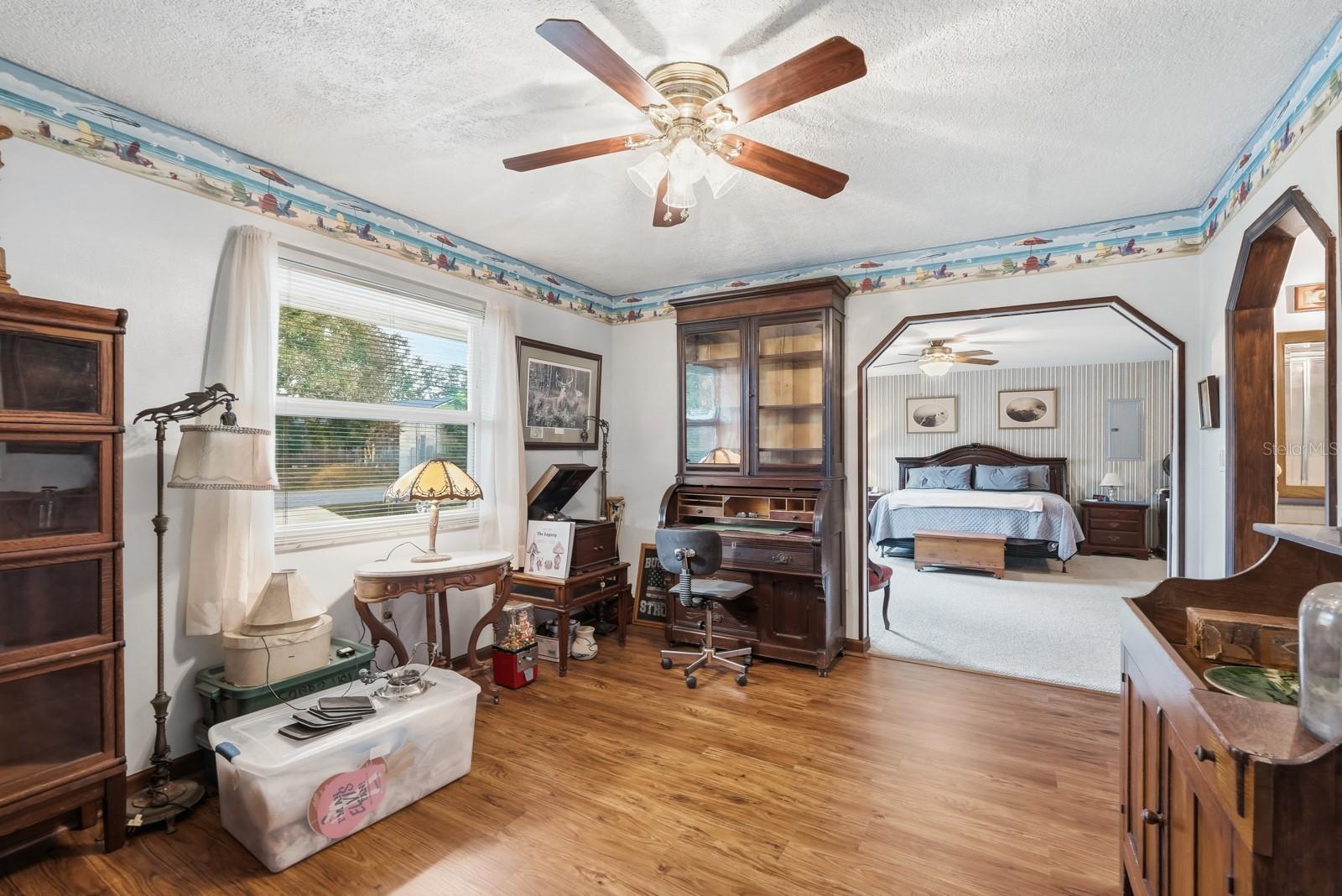 Image 14 of 50 For 466 Leland Drive