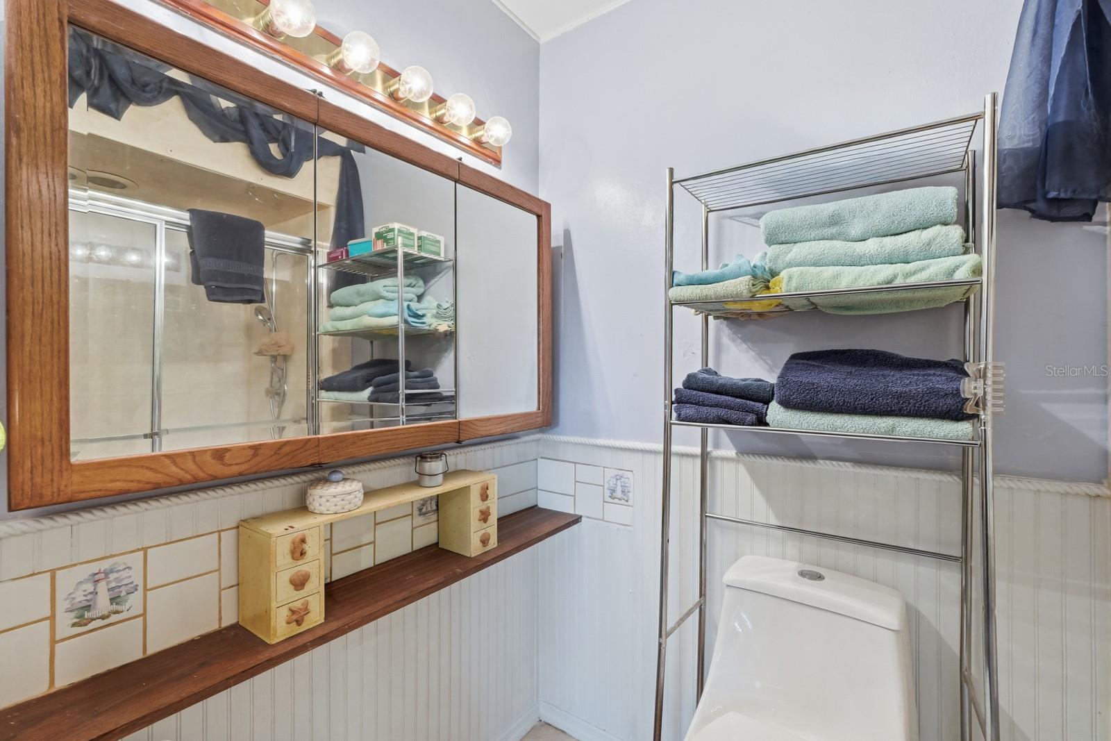 Image 16 of 50 For 466 Leland Drive