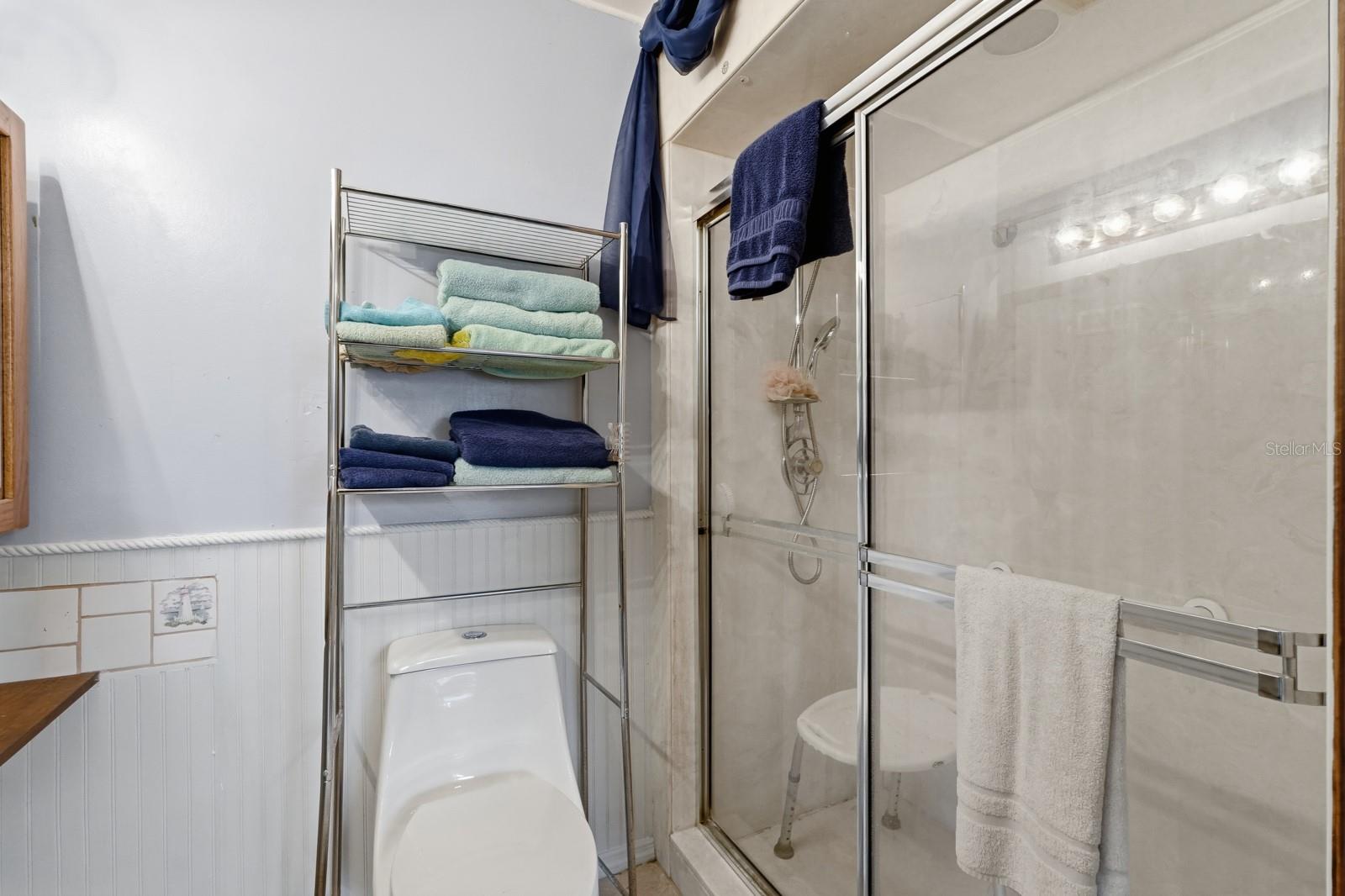 Image 17 of 50 For 466 Leland Drive