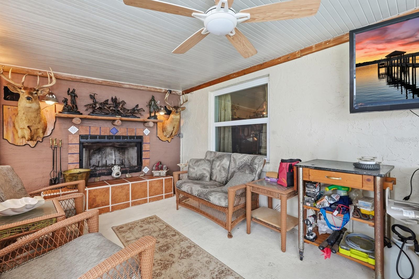 Image 27 of 50 For 466 Leland Drive