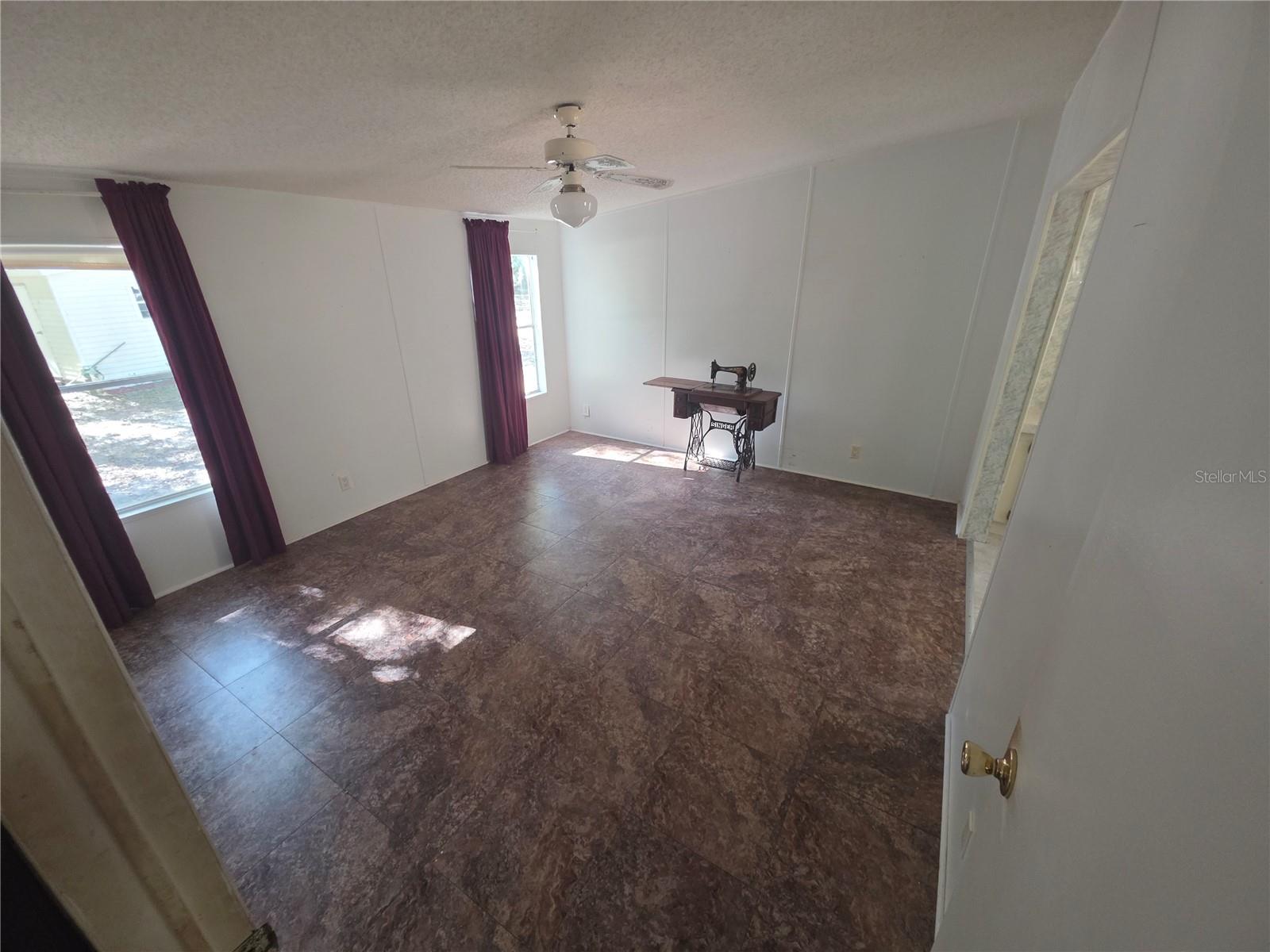 Image 15 of 27 For 138948 245th Street Road