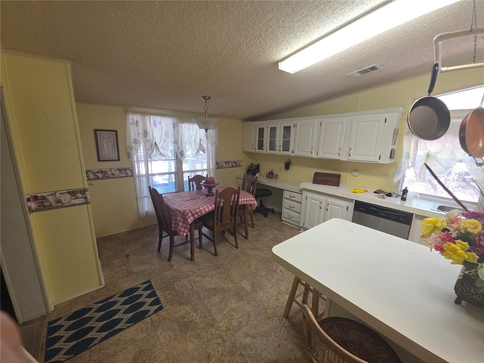 Image 9 of 27 For 138948 245th Street Road