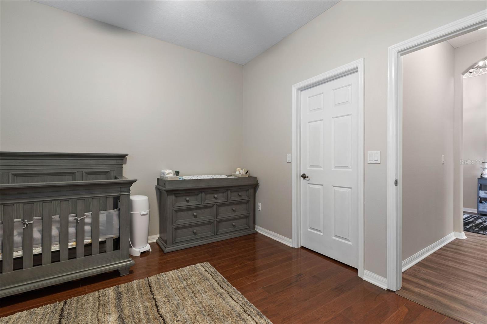 Image 30 of 55 For 21 Whitehall Court