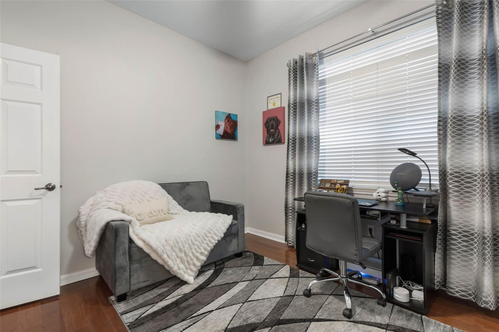 Image 33 of 55 For 21 Whitehall Court