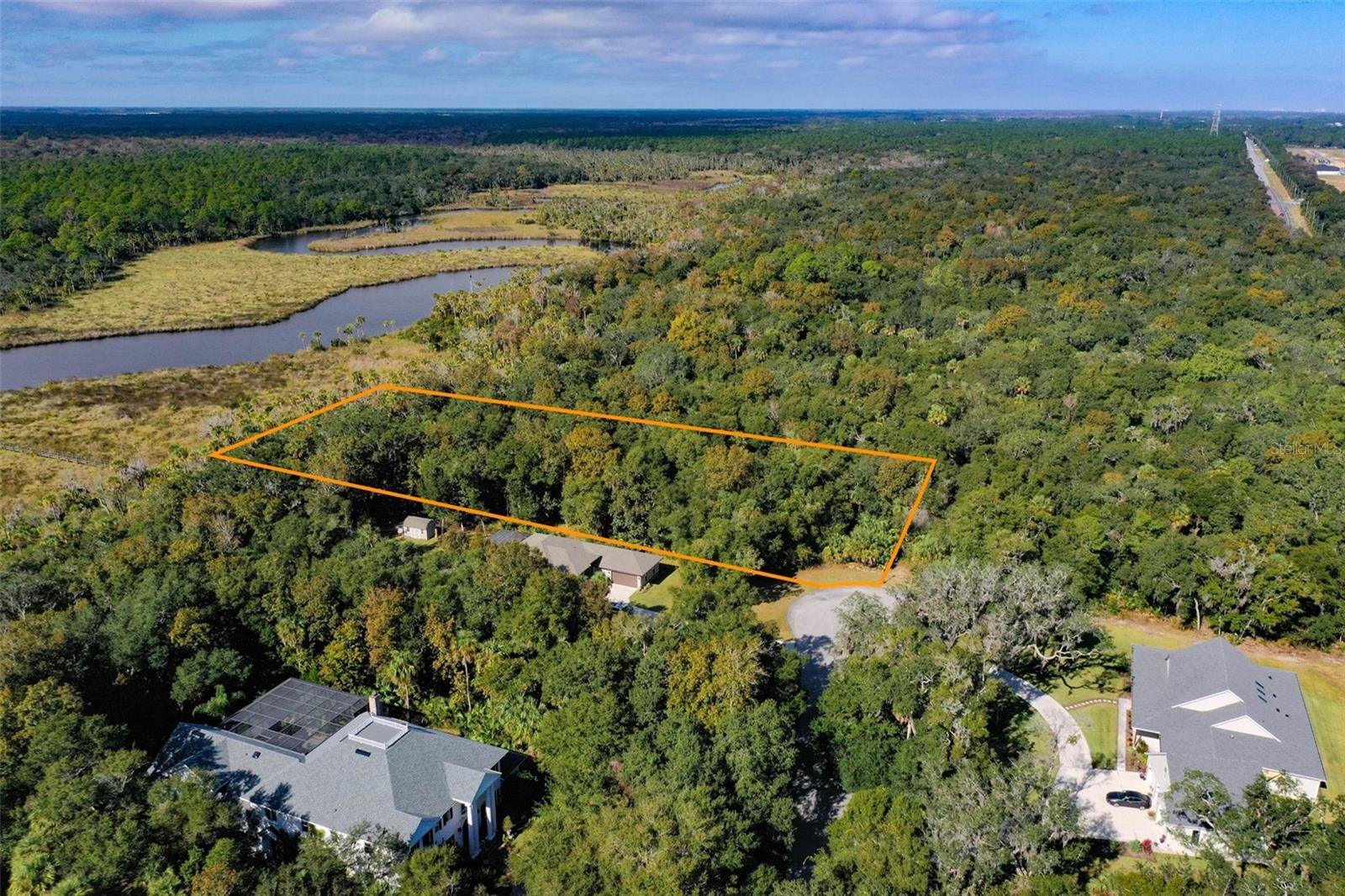 Image 3 of 8 For 105 Bridle Ridge Court