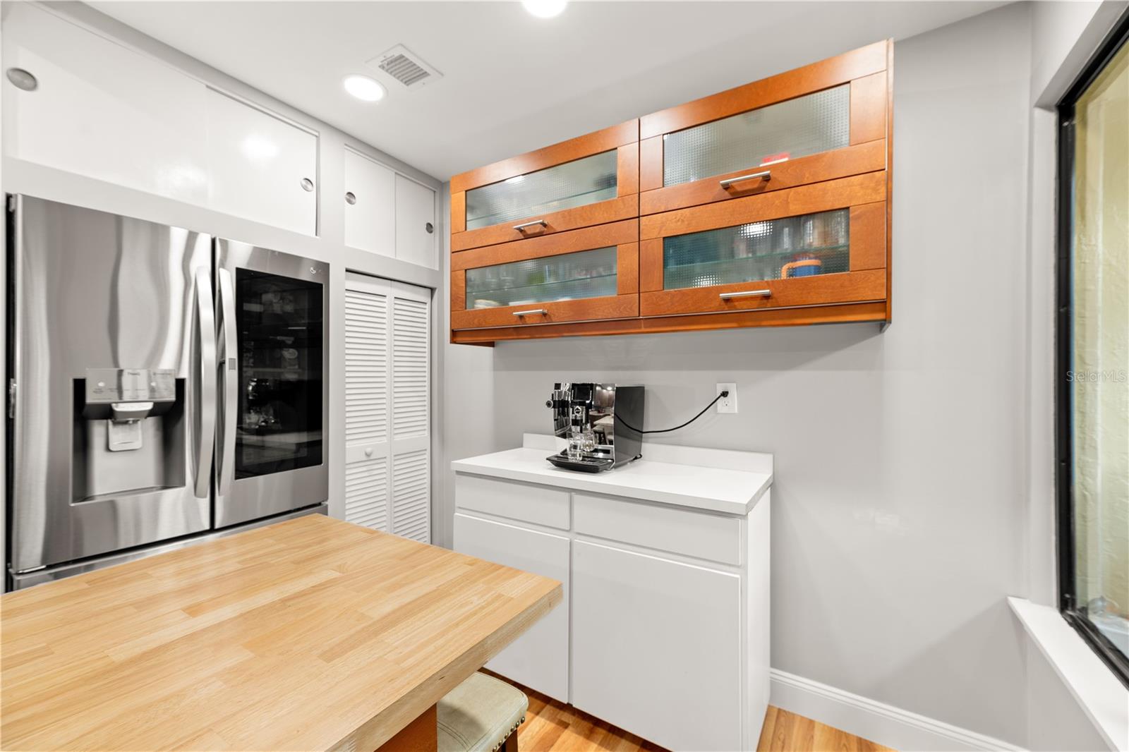 Image 34 of 71 For 340 Wellington Drive