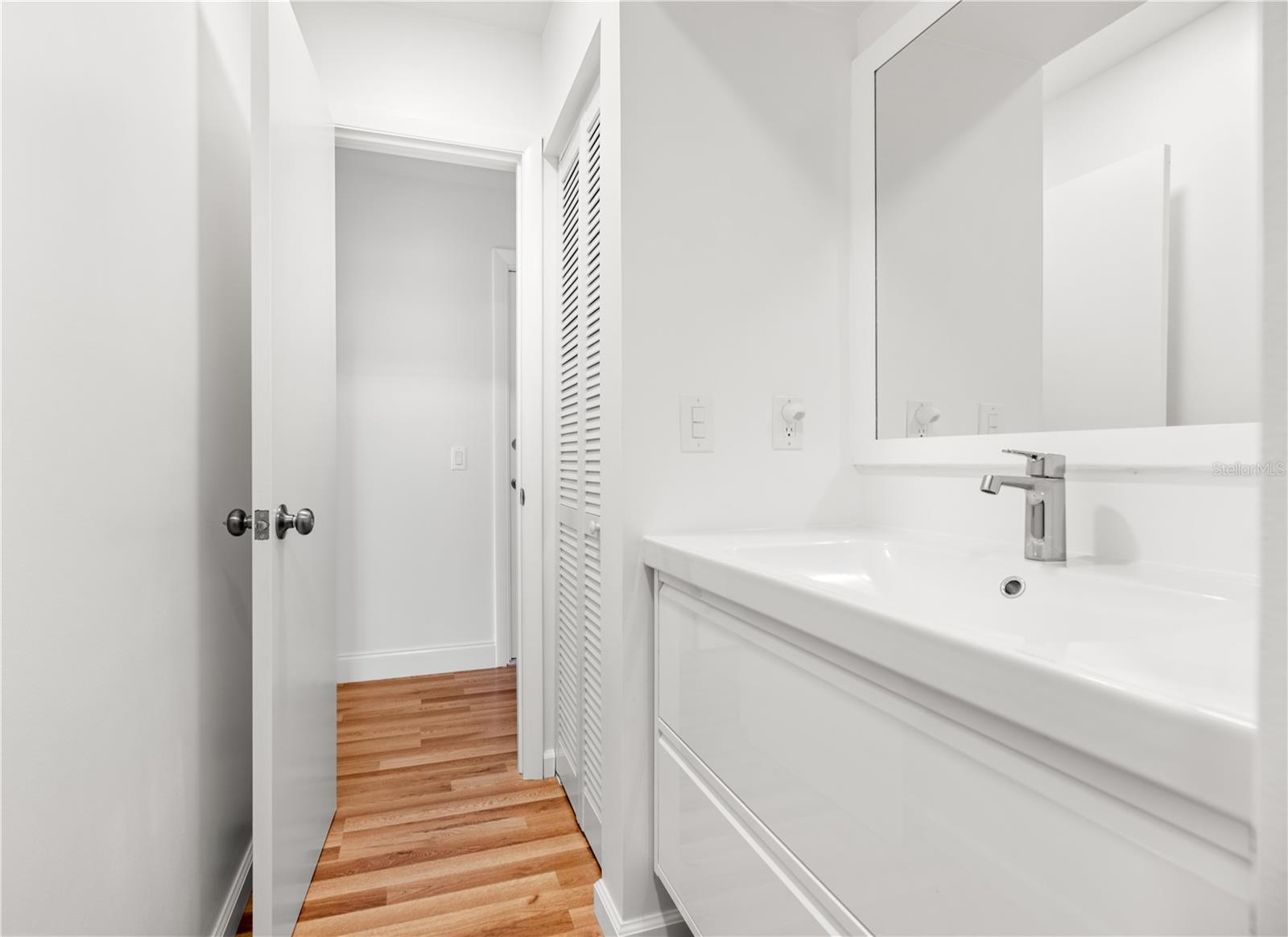 Image 45 of 71 For 340 Wellington Drive