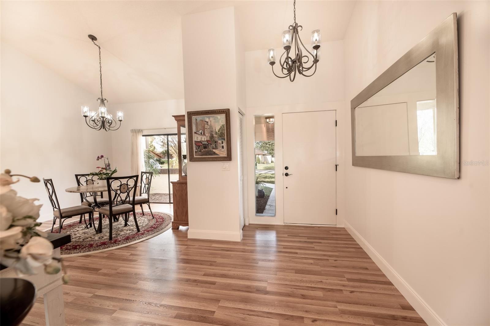 Image 5 of 71 For 340 Wellington Drive