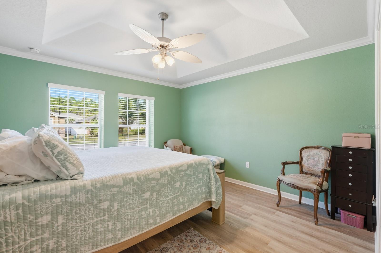 Image 23 of 52 For 3328 Marsili Avenue