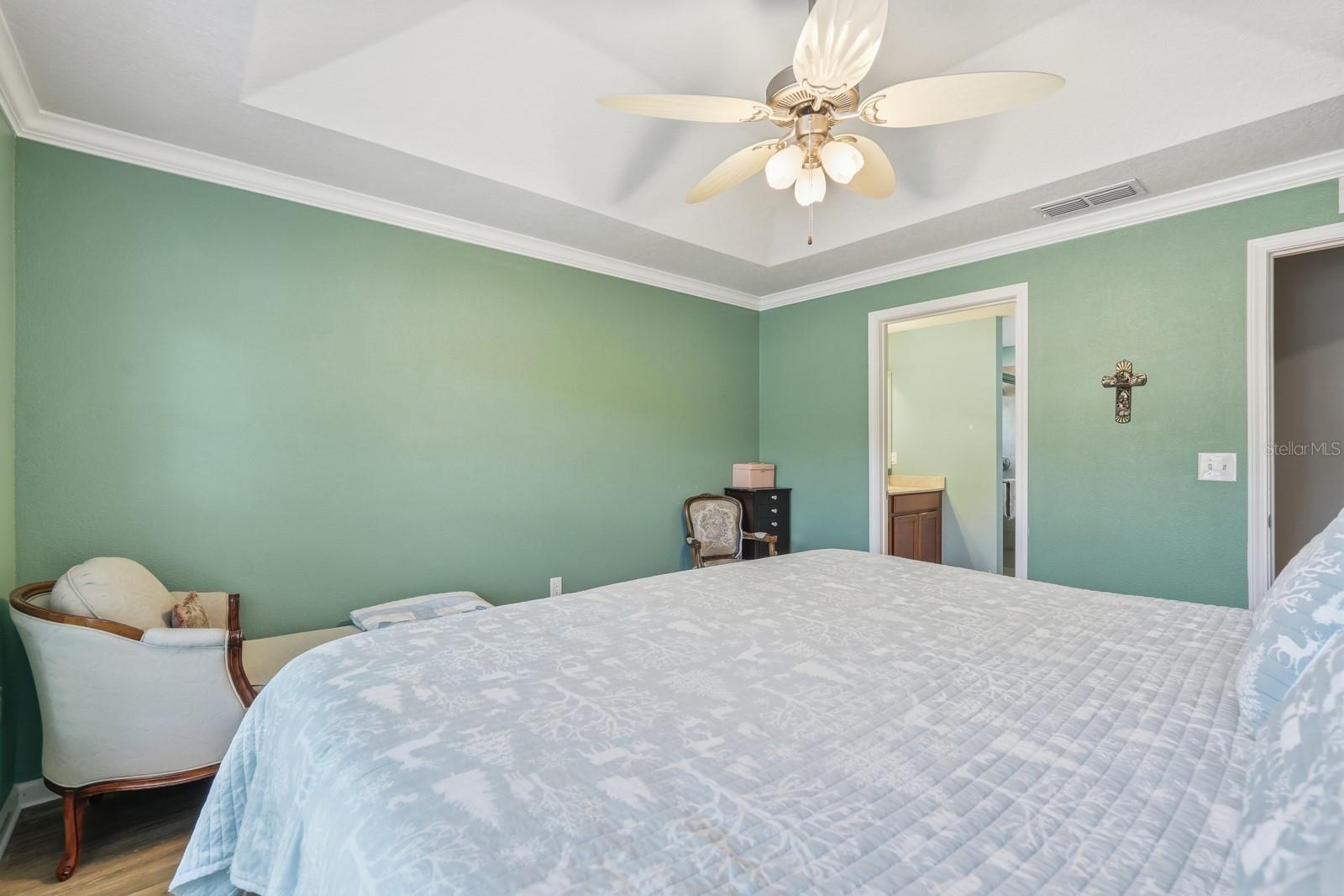 Image 24 of 52 For 3328 Marsili Avenue