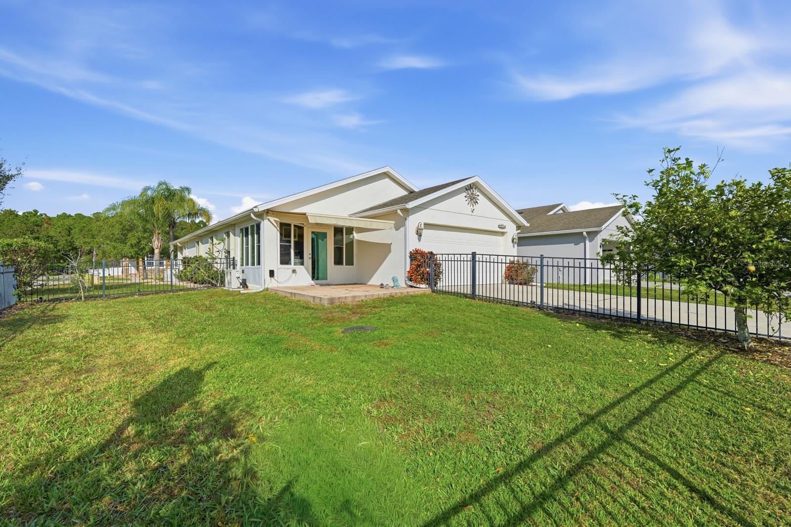 Image 38 of 52 For 3328 Marsili Avenue