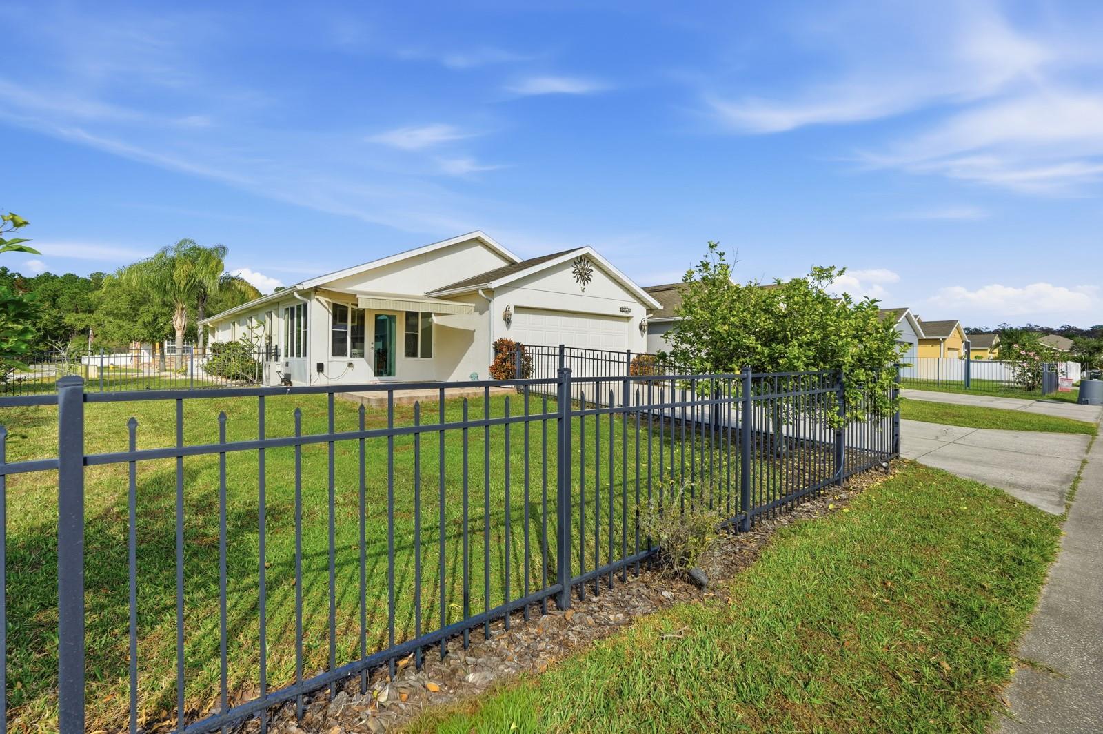 Image 44 of 52 For 3328 Marsili Avenue