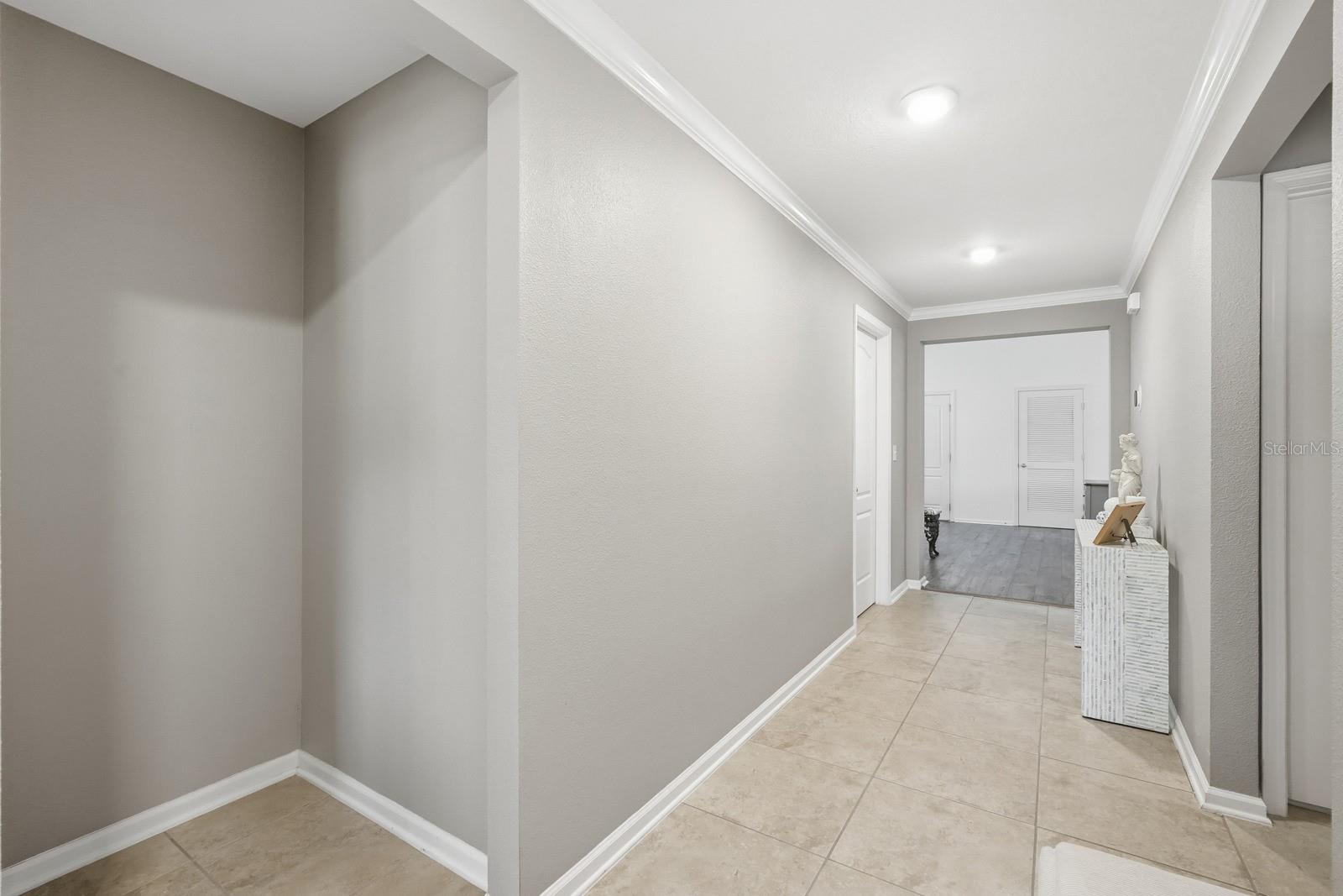 Image 8 of 52 For 3328 Marsili Avenue