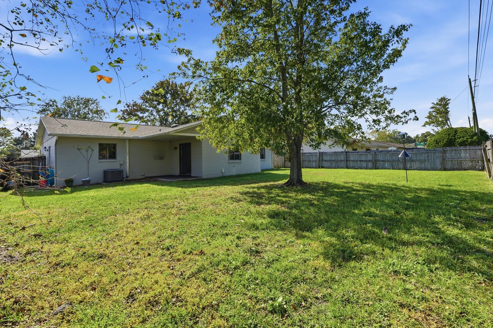 Image 39 of 45 For 1421 Dexter Drive