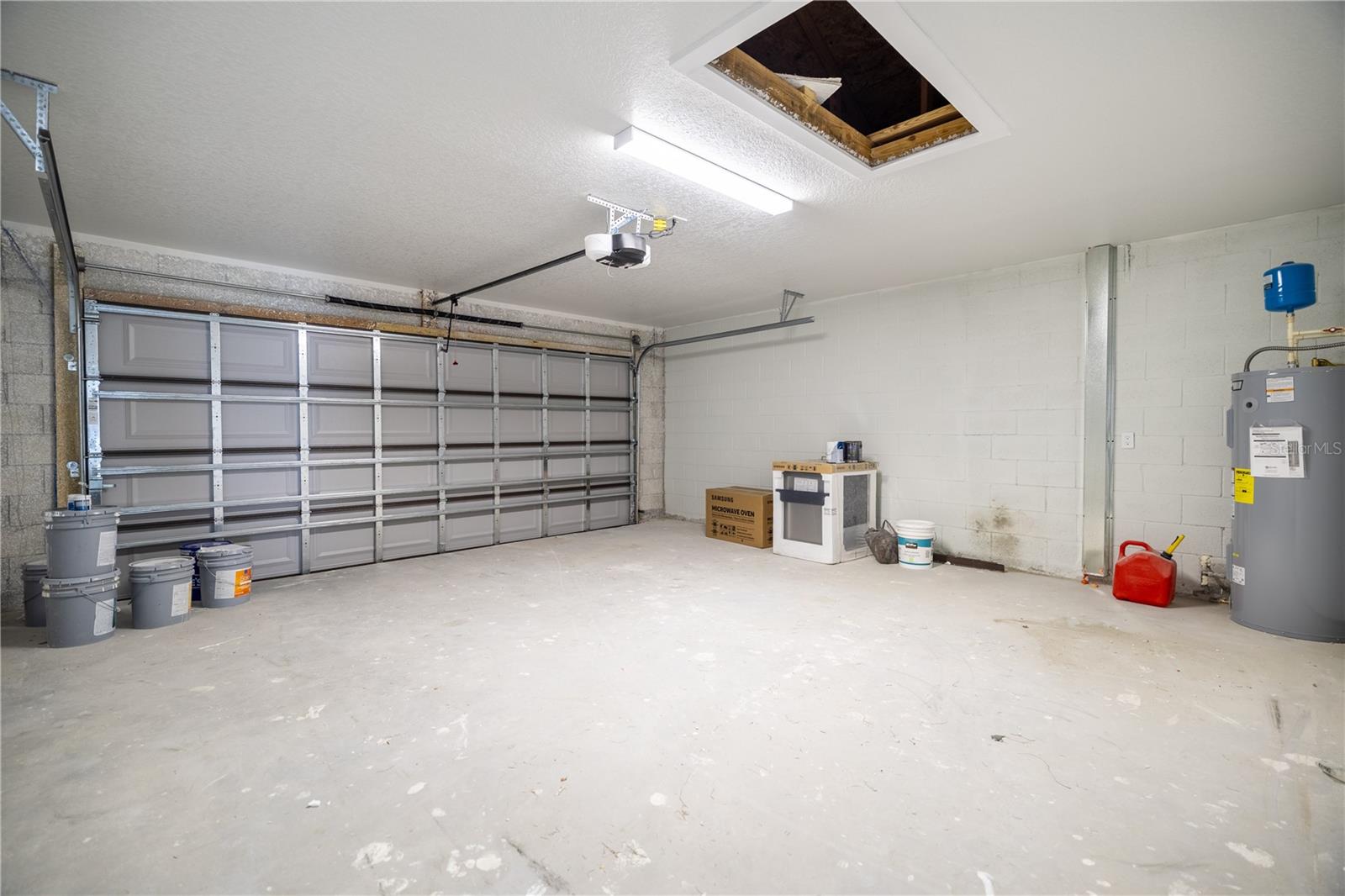 Image 20 of 23 For 20 Pine Hill Lane