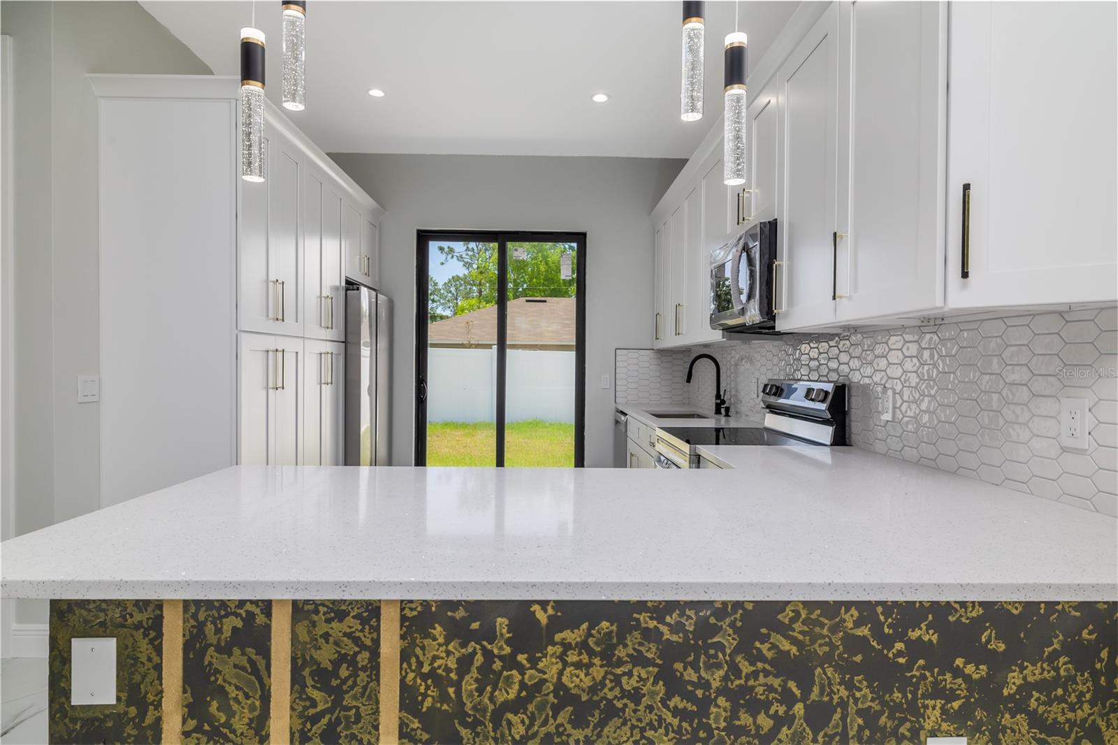 Image 8 of 23 For 20 Pine Hill Lane