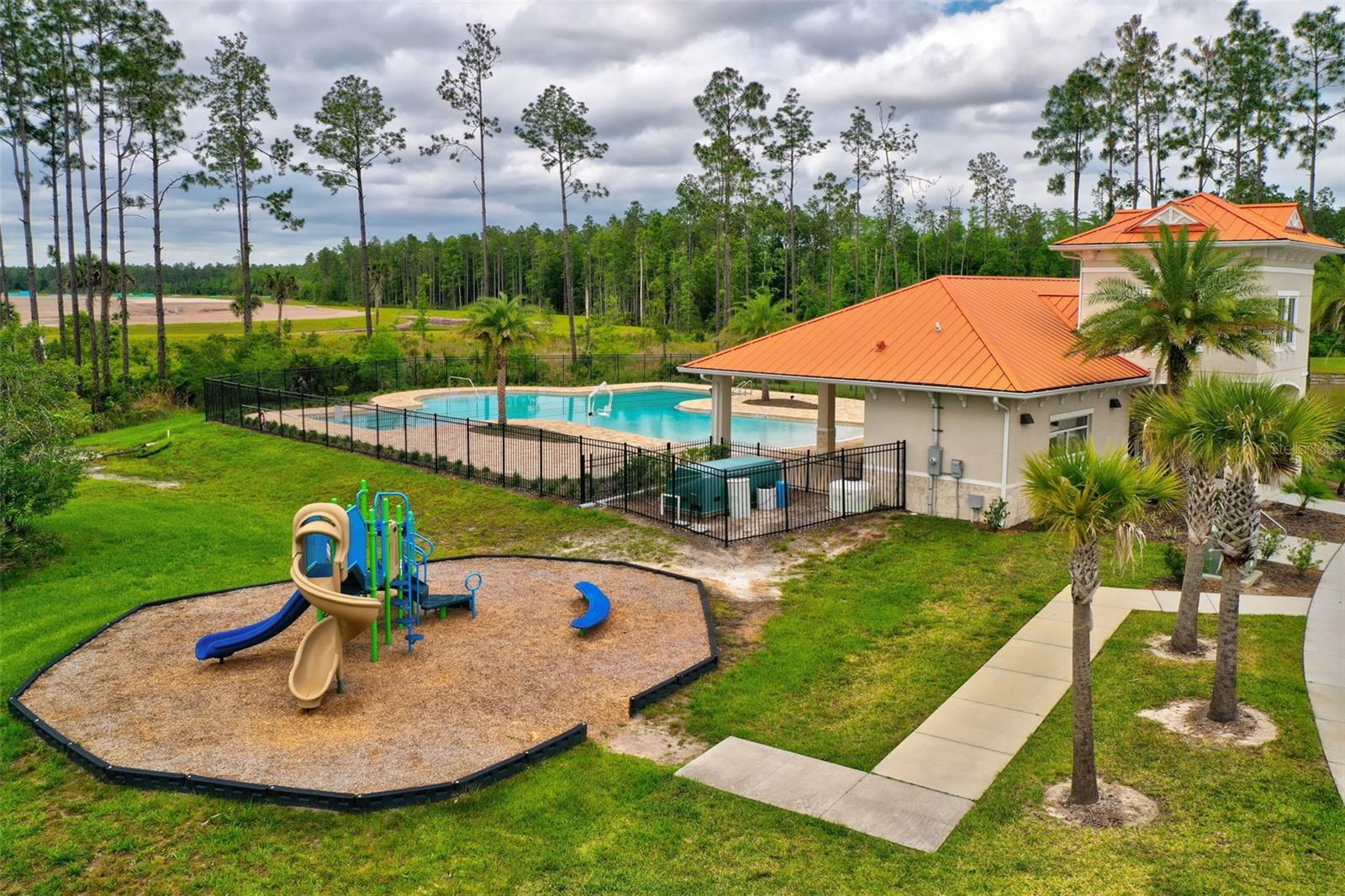 Image 4 of 54 For 484 Grand Landings Parkway