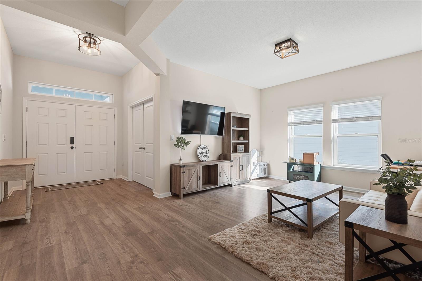 Image 9 of 54 For 484 Grand Landings Parkway