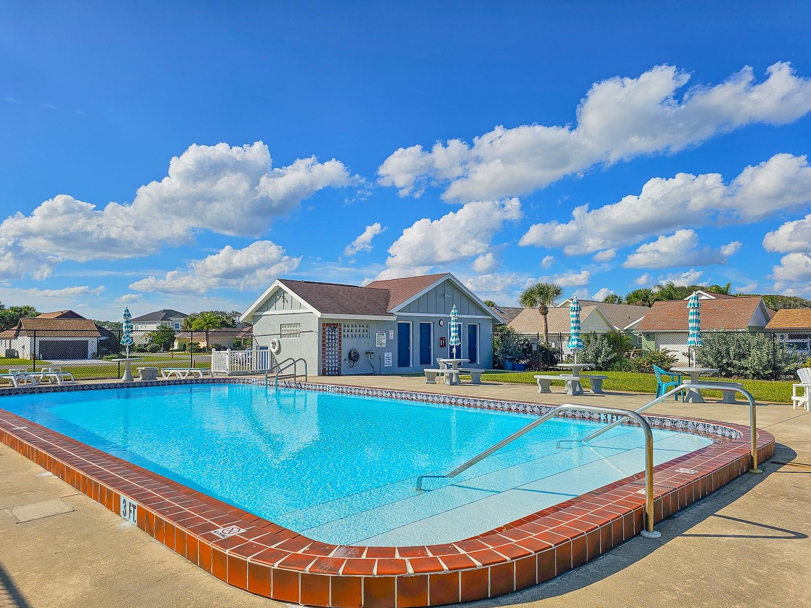 Image 22 of 30 For 27 Sunset Cove