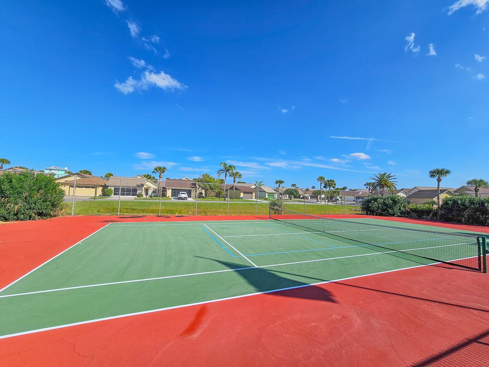 Image 23 of 30 For 27 Sunset Cove