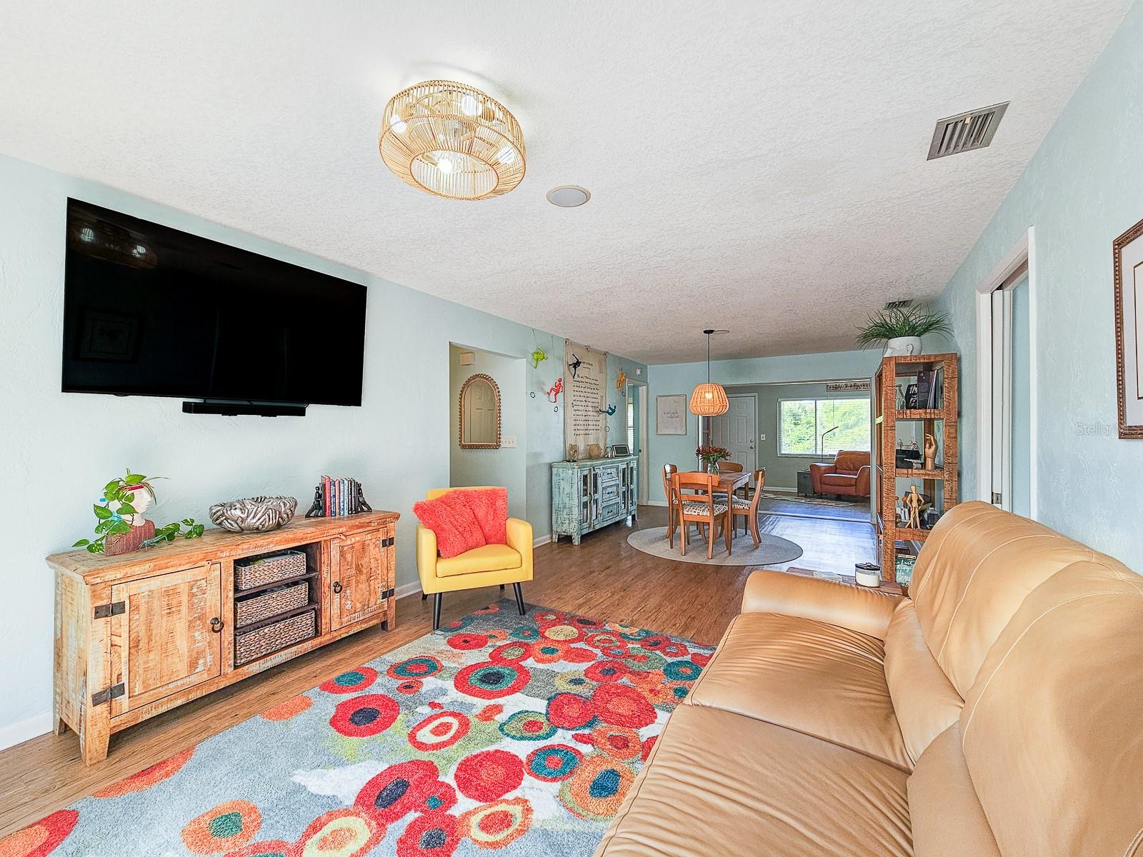 Image 7 of 30 For 27 Sunset Cove