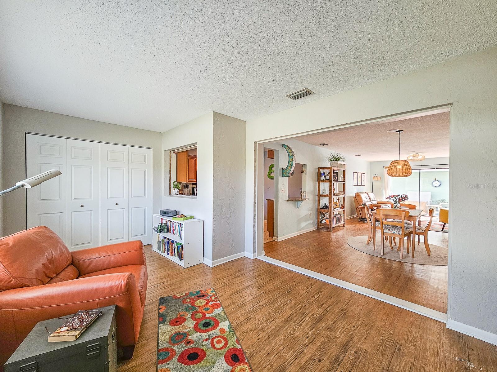 Image 8 of 30 For 27 Sunset Cove