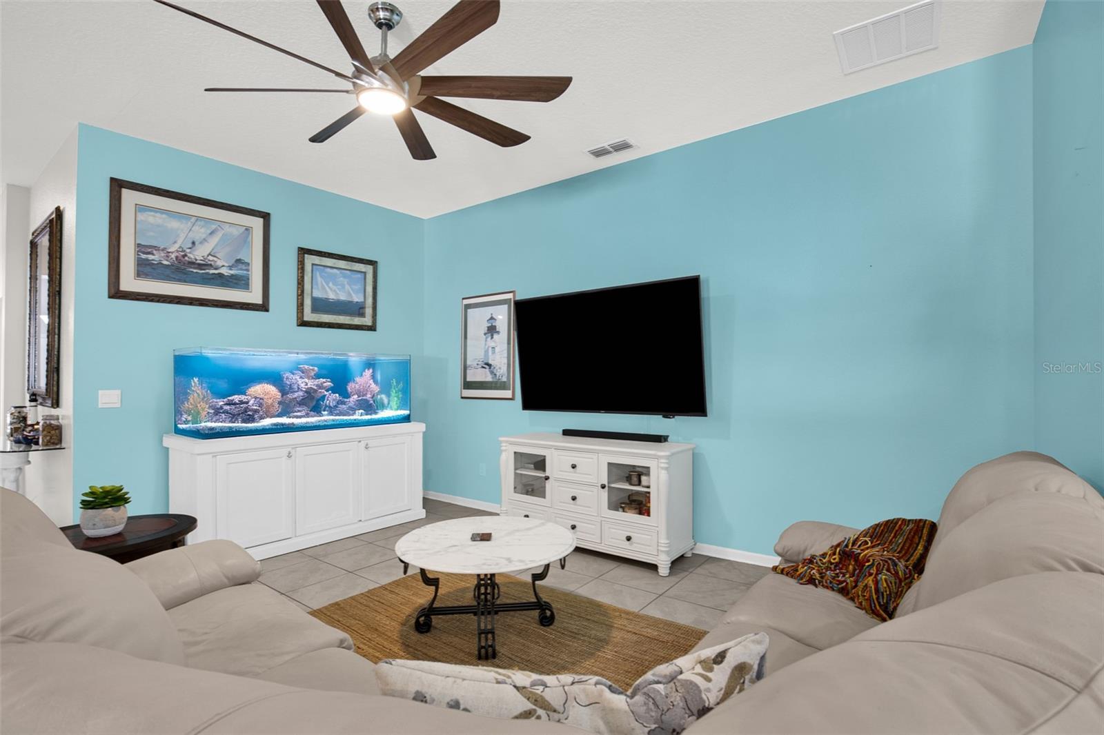 Image 11 of 57 For 56 Oakleaf Way