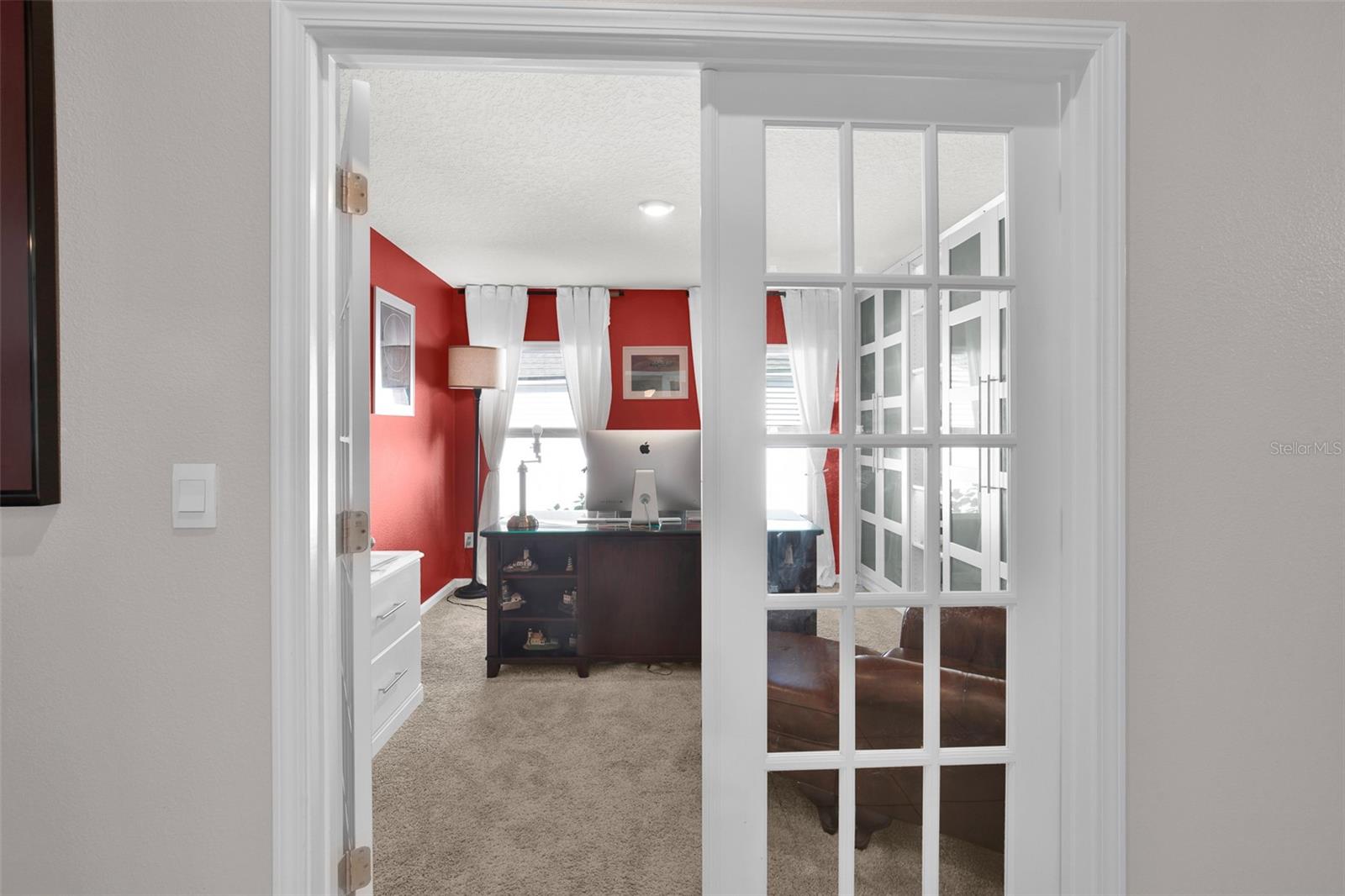 Image 27 of 57 For 56 Oakleaf Way