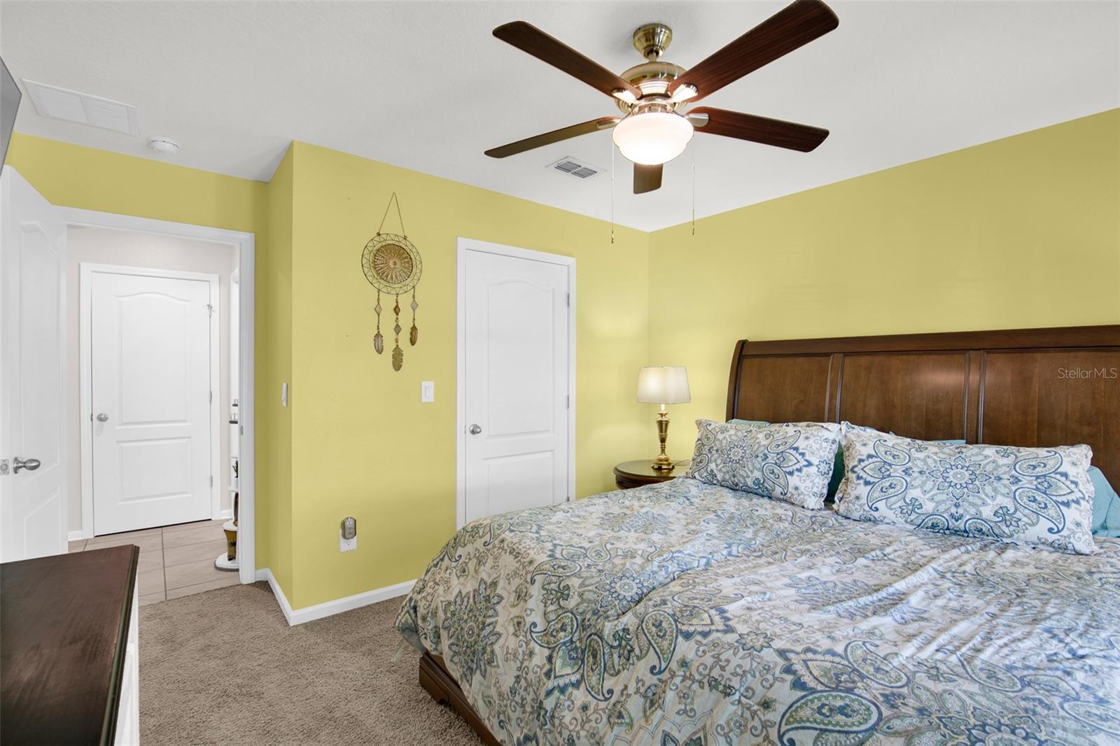 Image 32 of 57 For 56 Oakleaf Way